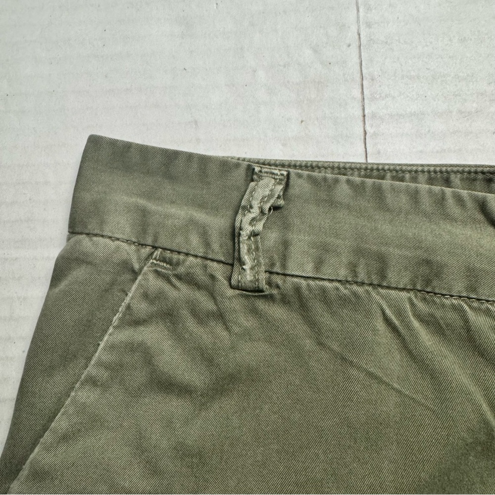 Current Elliott The Captain Trouser Workwear Pant In Army Green Size: 26 - Picture 9 of 9